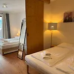 Family Hirsch Апартаменты Бад Кляйнкирххайм