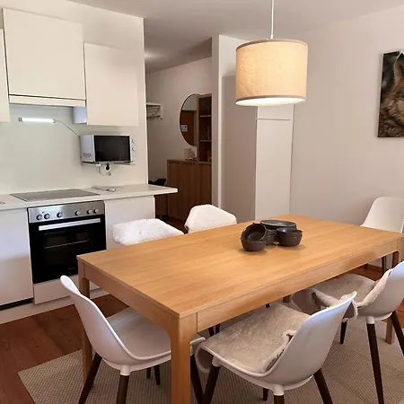 Panorama Hirsch - 2 Bedrooms, 2 Bathrooms, Near Slope Apartamento