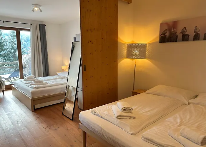 Family Hirsch Apartament Bad Kleinkirchheim